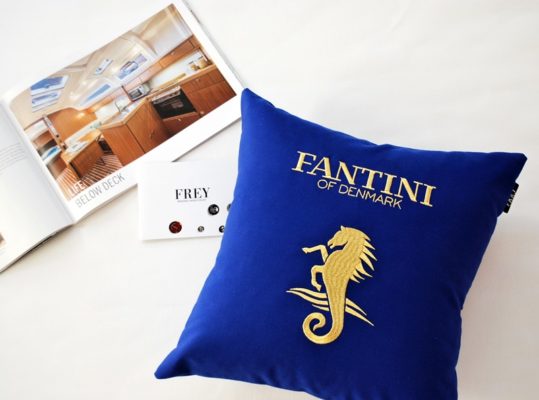 Frey luxury pillows for Fantini